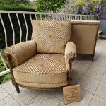 Ensemble canapé+bergères Louis XVI (10)